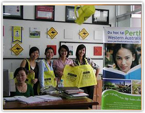 Đăng ký tham gia phỏng vấn học bổng Úc chương trình PTTH, dự bị Đại học, Đại học